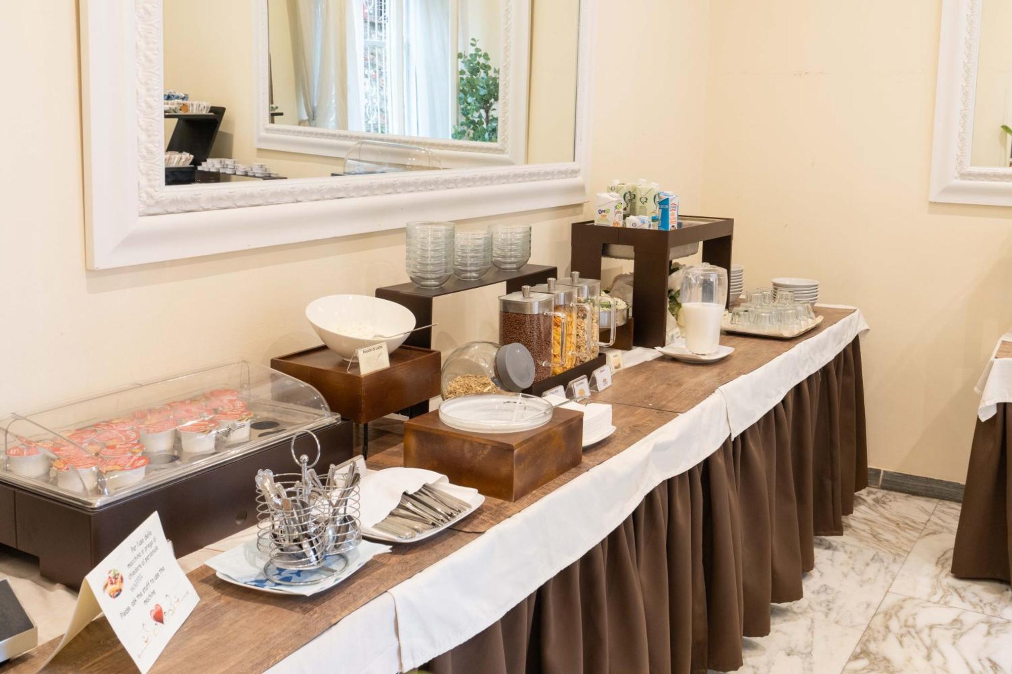 Hotel Manzoni Wellness&Spa Монтекатини-Терме Экстерьер фото