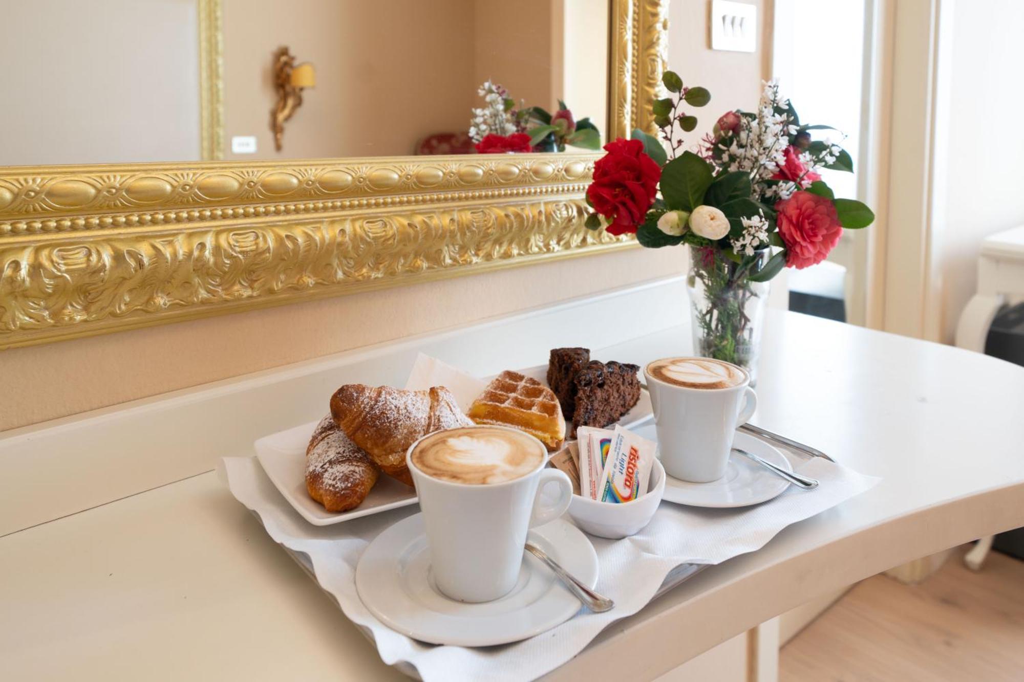 Hotel Manzoni Wellness&Spa Монтекатини-Терме Экстерьер фото